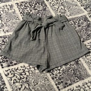 Active USA Black and White Shorts